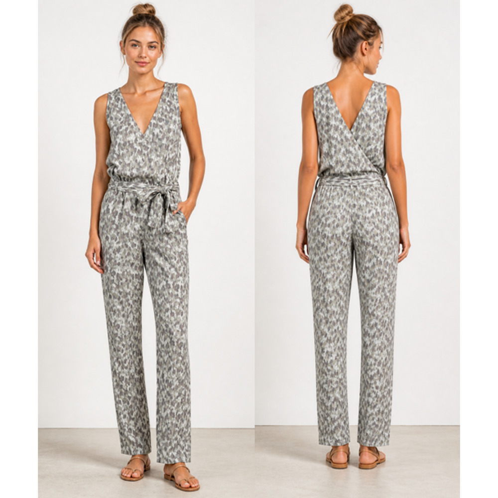 Cloth & Stone Camo Leopard Tencel Jumpsuit Womens XS Gray Belt Pockets V Neck